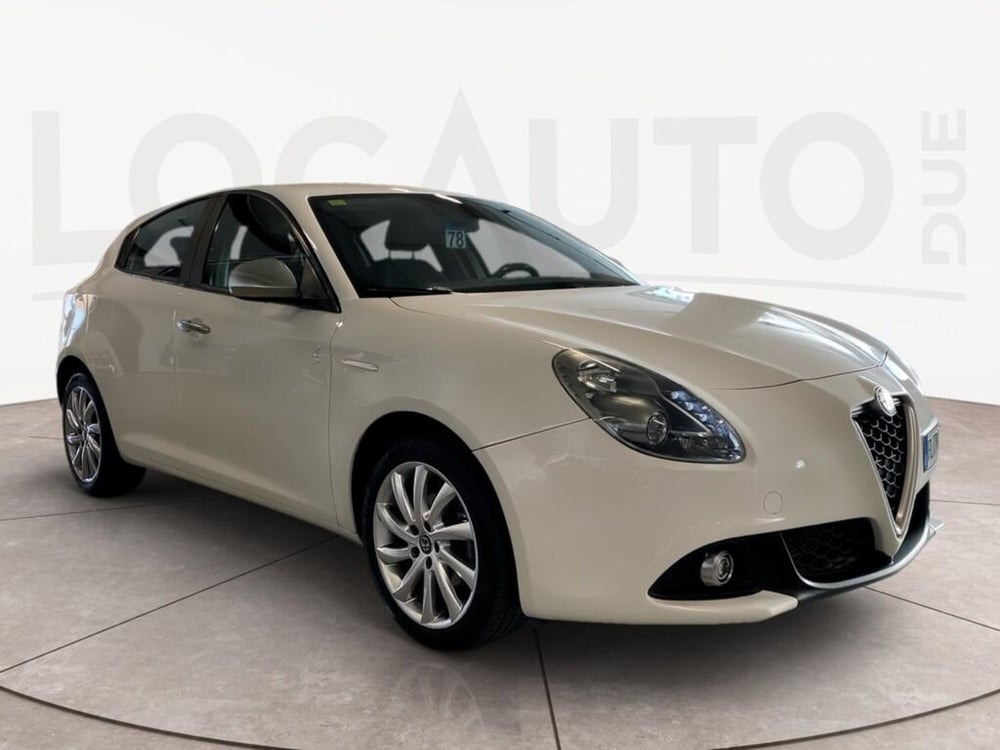 Alfa Romeo Giulietta usata a Torino (2)