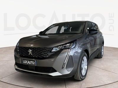 Peugeot 5008 1.2 puretech t Active Pack s&amp;s 130cv del 2023 usata a Torino