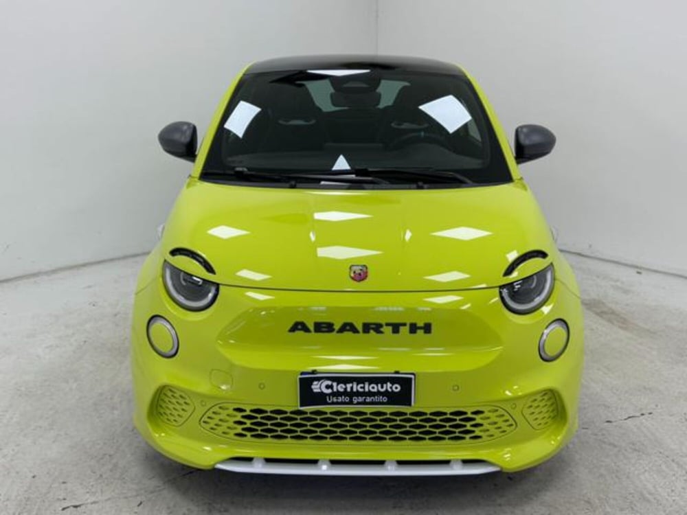 Abarth 500e Cabrio usata a Como (6)