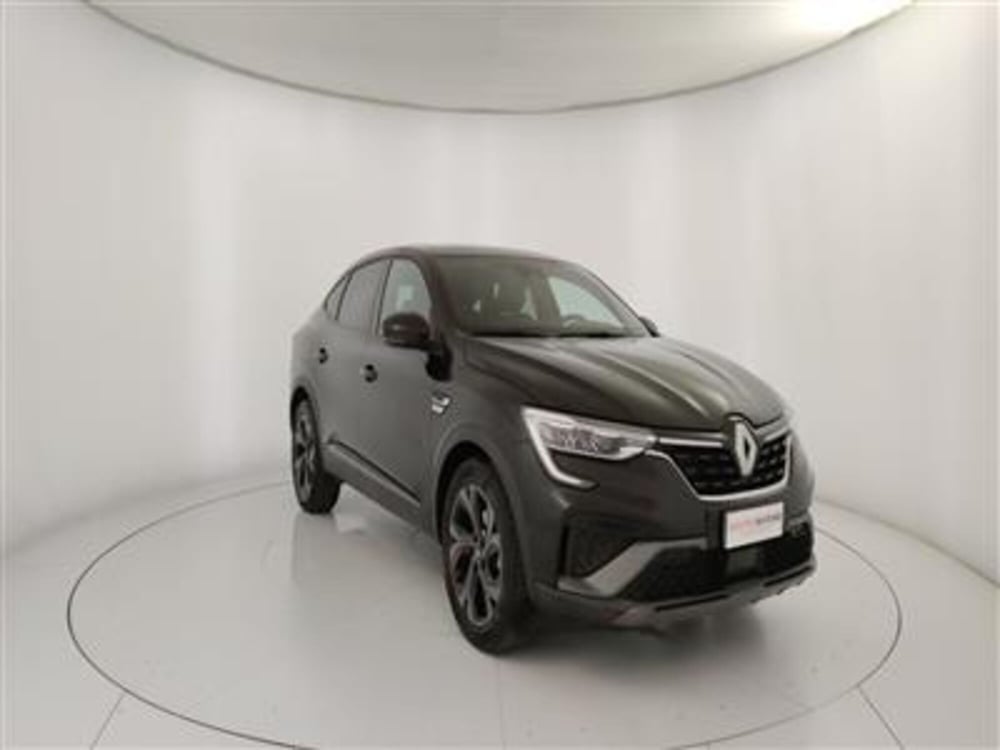 Renault Arkana usata a Bari (11)