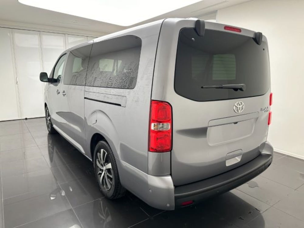 Toyota Proace Verso nuova a Cuneo (4)