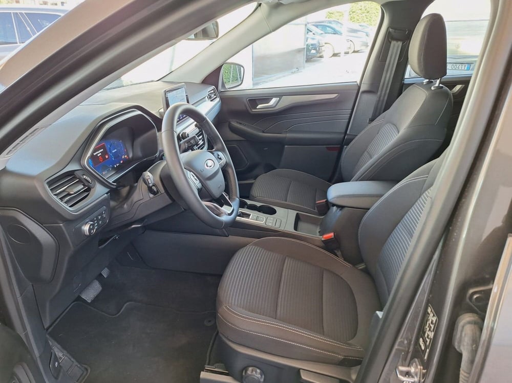 Ford Kuga usata a Bari (6)