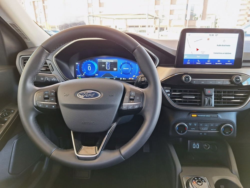 Ford Kuga usata a Bari (9)