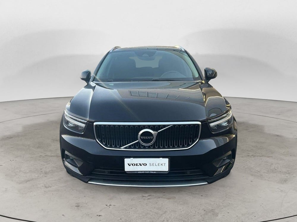 Volvo XC40 usata a Bari (3)