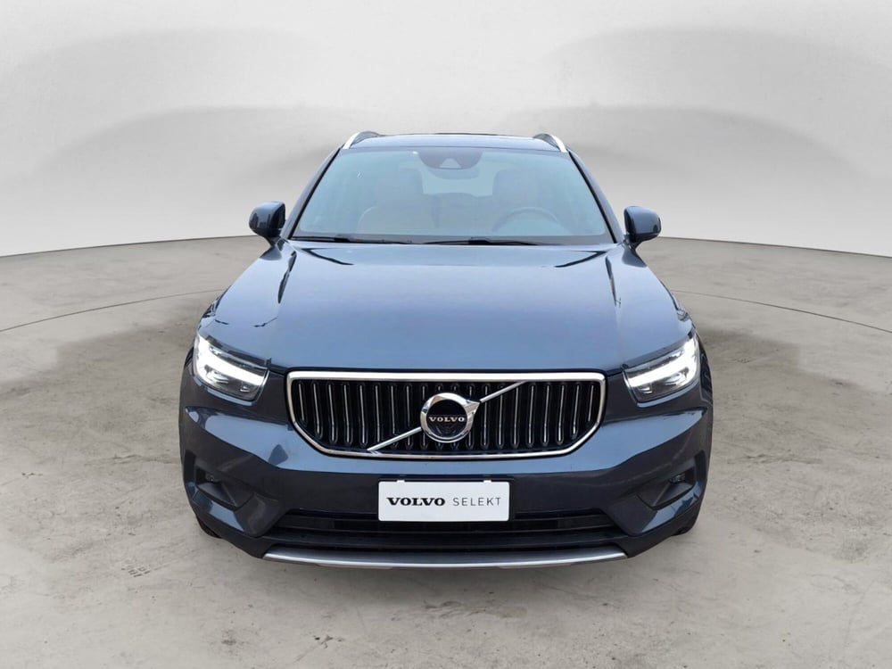 Volvo XC40 usata a Bari (3)