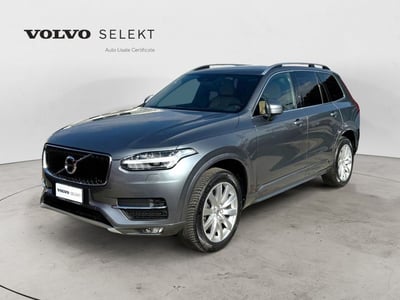 Volvo XC90 D5 AWD Geartronic Momentum  del 2018 usata a Bari