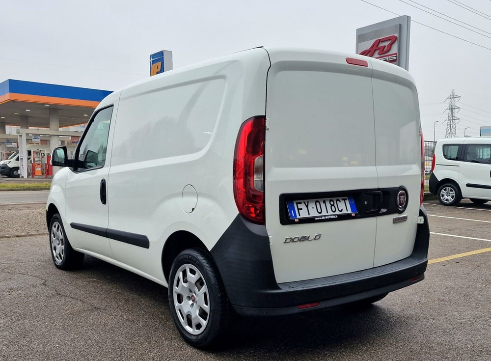 Fiat Doblò Furgone usata a Varese (7)