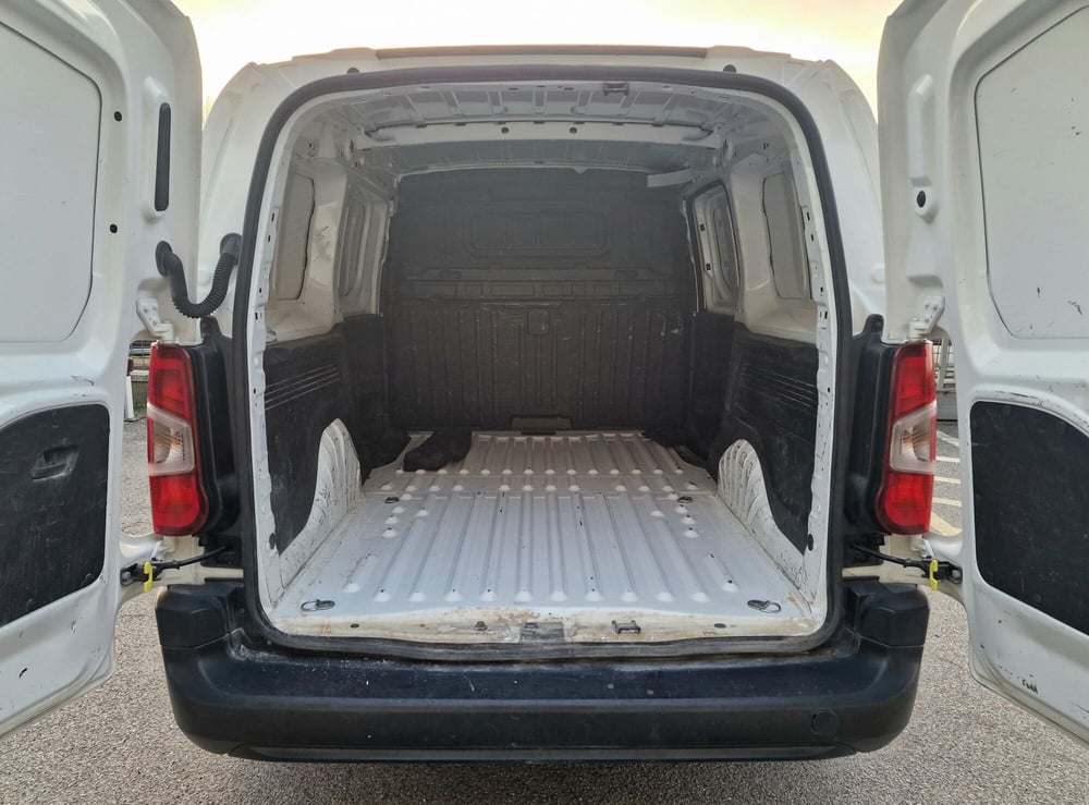 Opel Combo Furgone usata a Varese (16)