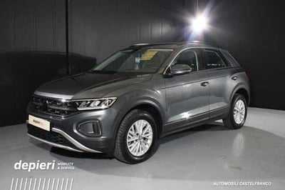 Volkswagen T-Roc 1.0 TSI Life del 2022 usata a Castelfranco Veneto