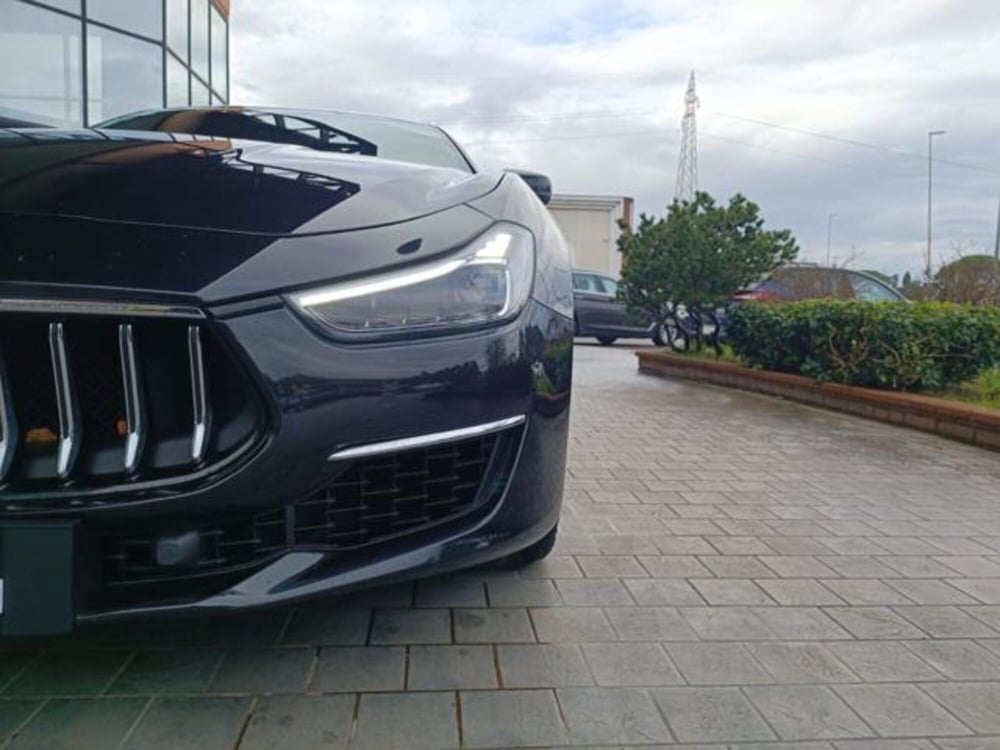 Maserati Ghibli usata a Pisa (12)