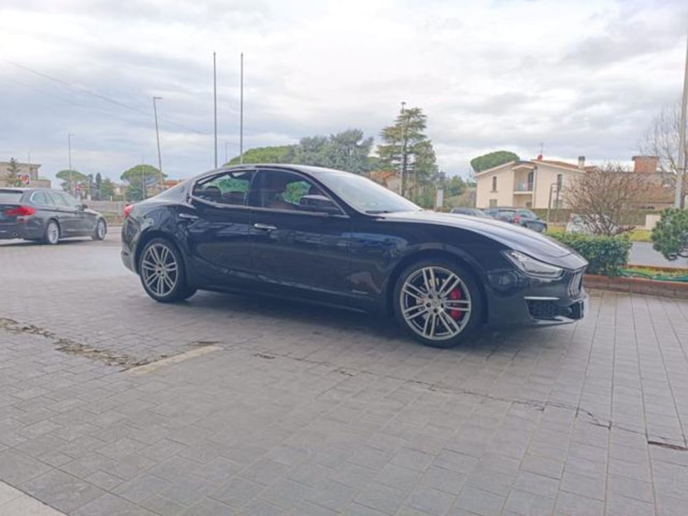 Maserati Ghibli usata a Pisa (9)