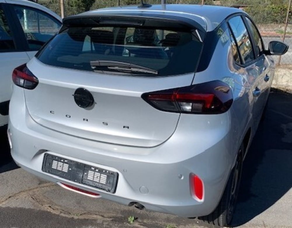 Opel Corsa nuova a Catania (2)