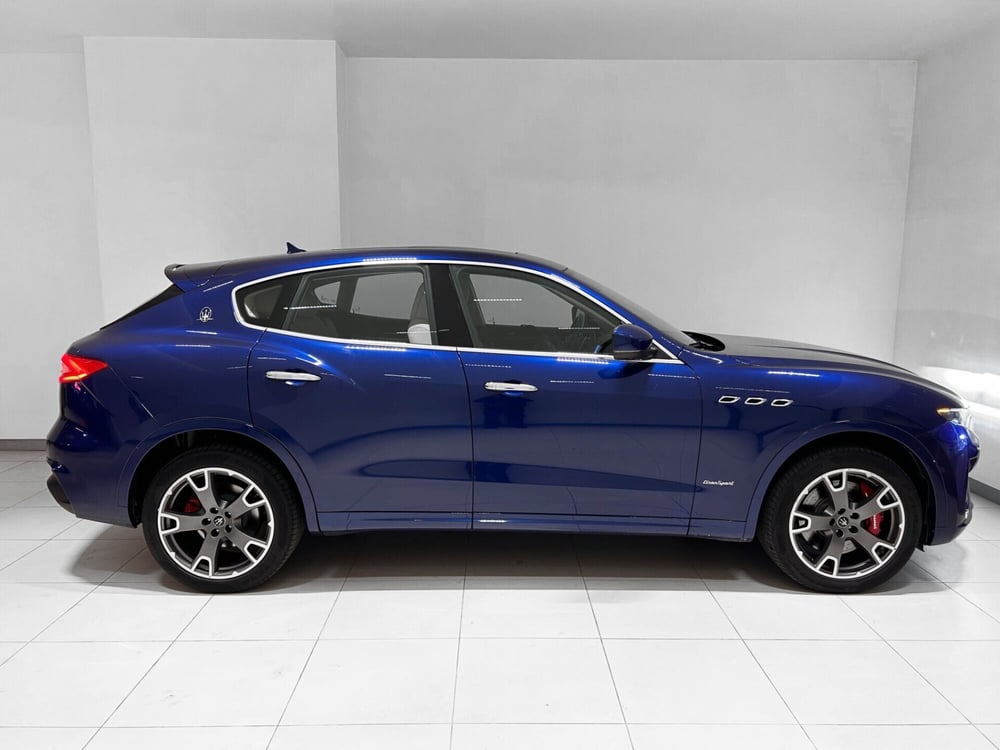 Maserati Levante usata a Napoli (9)