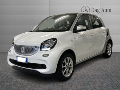 smart forfour forfour 70 1.0 Youngster  del 2016 usata a Manocalzati