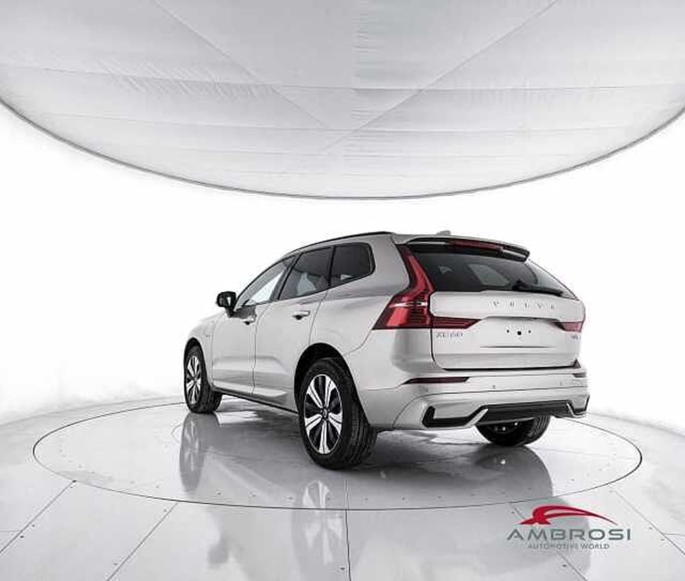 Volvo XC60 nuova a Viterbo (4)