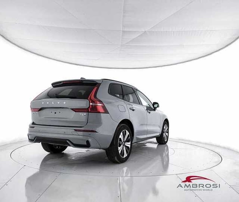 Volvo XC60 nuova a Viterbo (3)