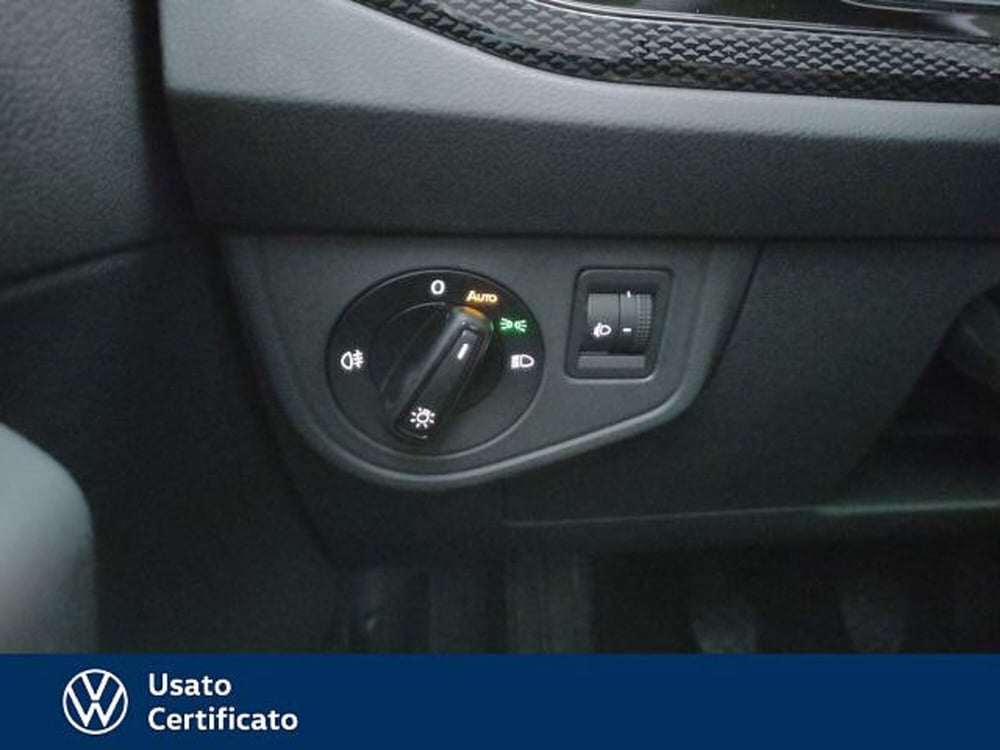 Volkswagen Taigo usata a Vicenza (16)