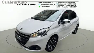 Peugeot 208 100 S&amp;S 5 porte Signature del 2019 usata a Gioia Tauro
