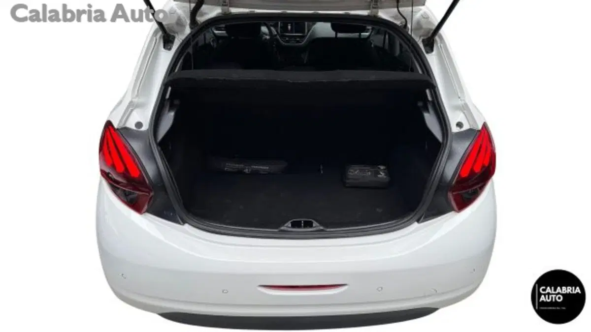 Peugeot 208 usata a Reggio Calabria (5)