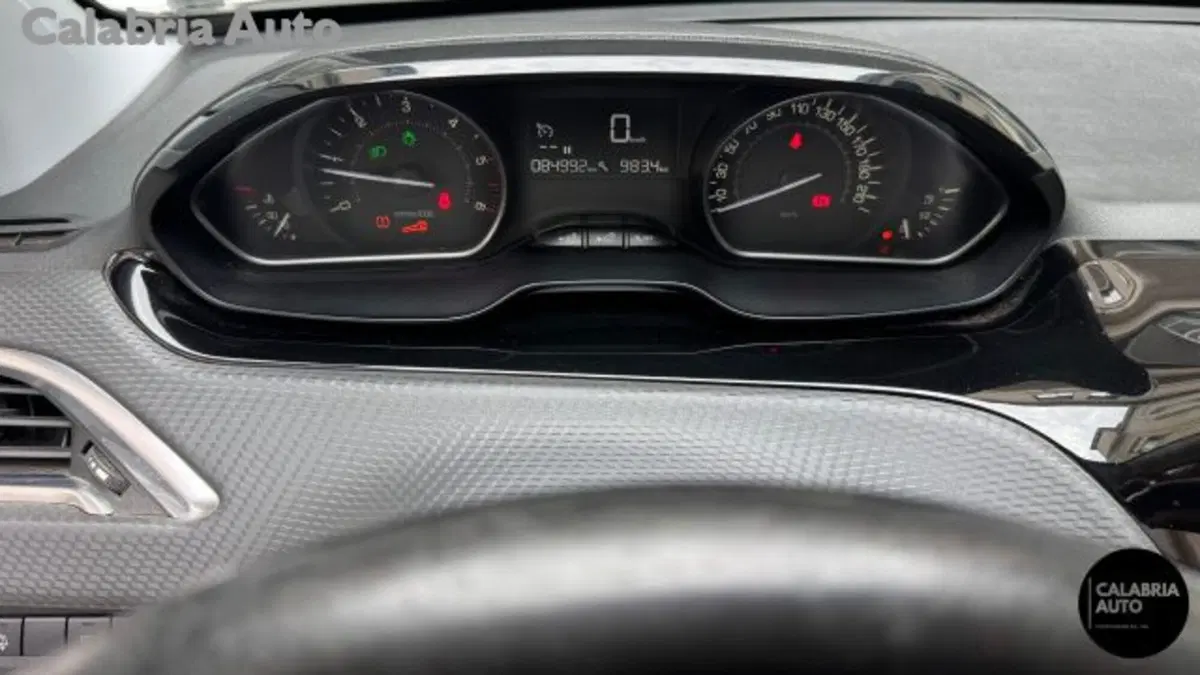 Peugeot 208 usata a Reggio Calabria (6)