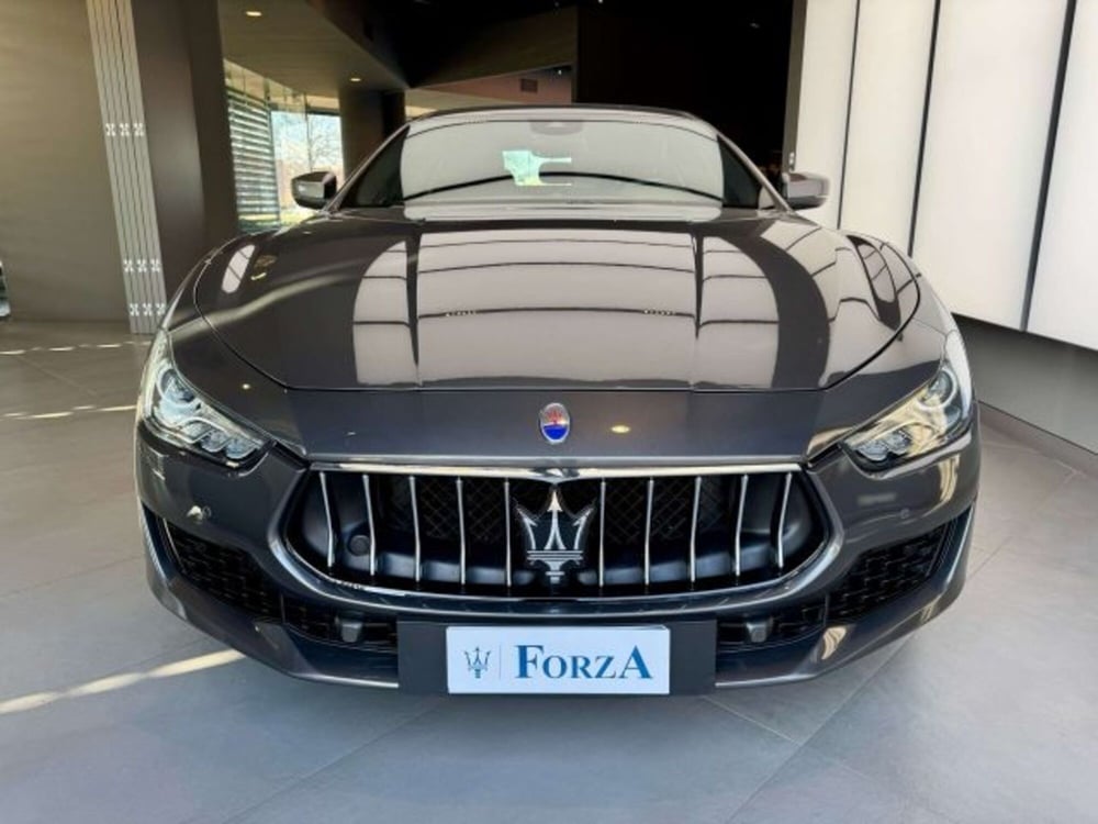 Maserati Ghibli usata a Torino (2)