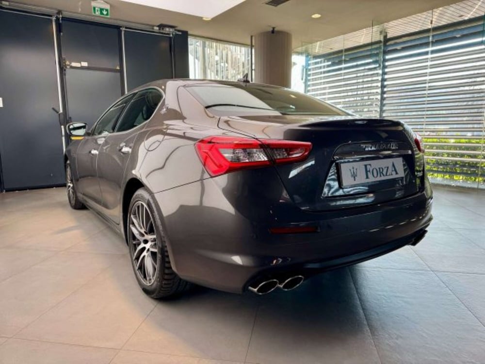 Maserati Ghibli usata a Torino (6)