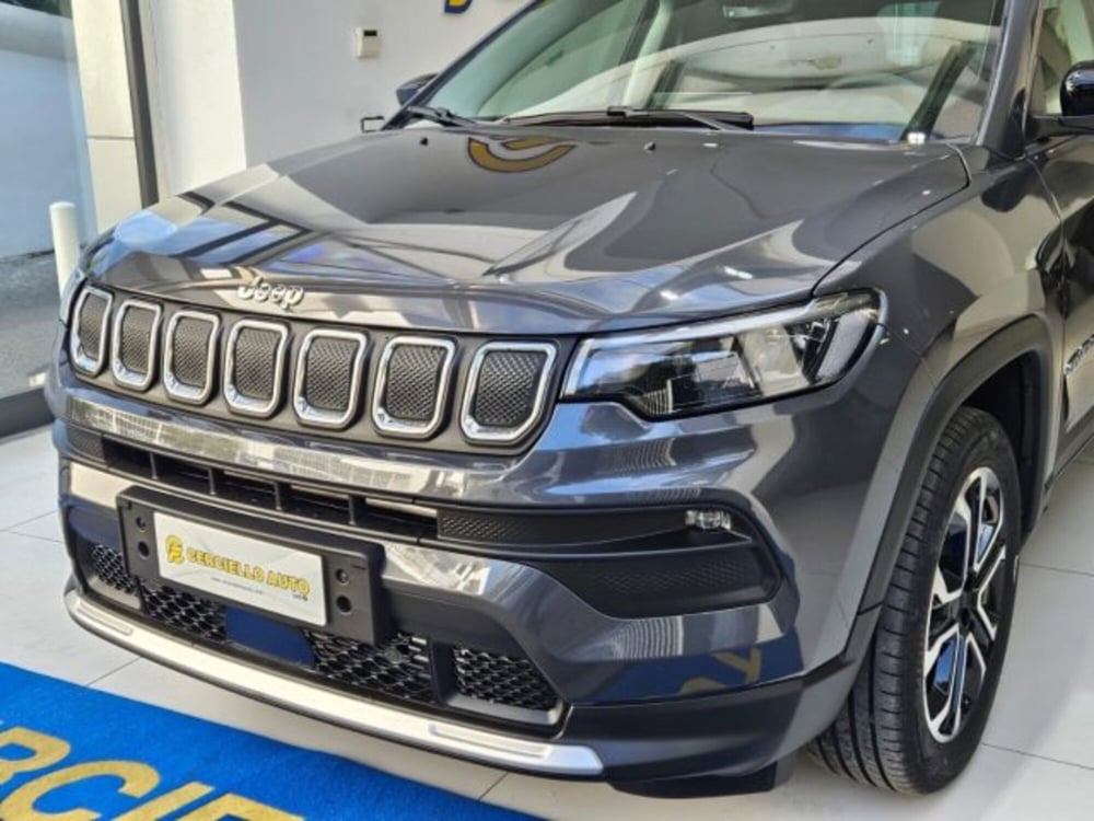 Jeep Compass nuova a Napoli (2)