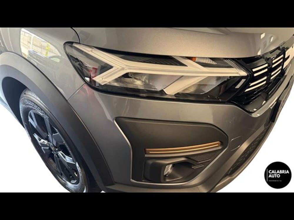 Dacia Jogger nuova a Reggio Calabria (13)