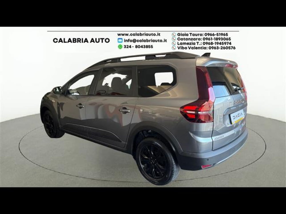 Dacia Jogger nuova a Reggio Calabria (3)