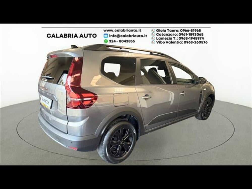 Dacia Jogger nuova a Reggio Calabria (4)