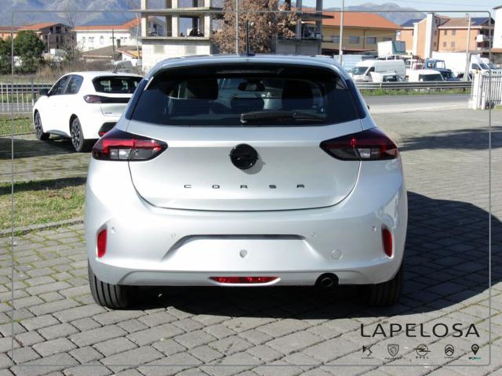 Opel Corsa nuova a Salerno (7)