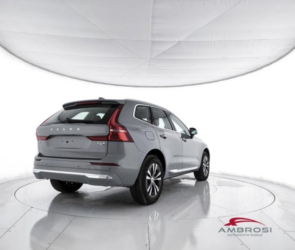 Volvo XC60 nuova a Perugia (3)