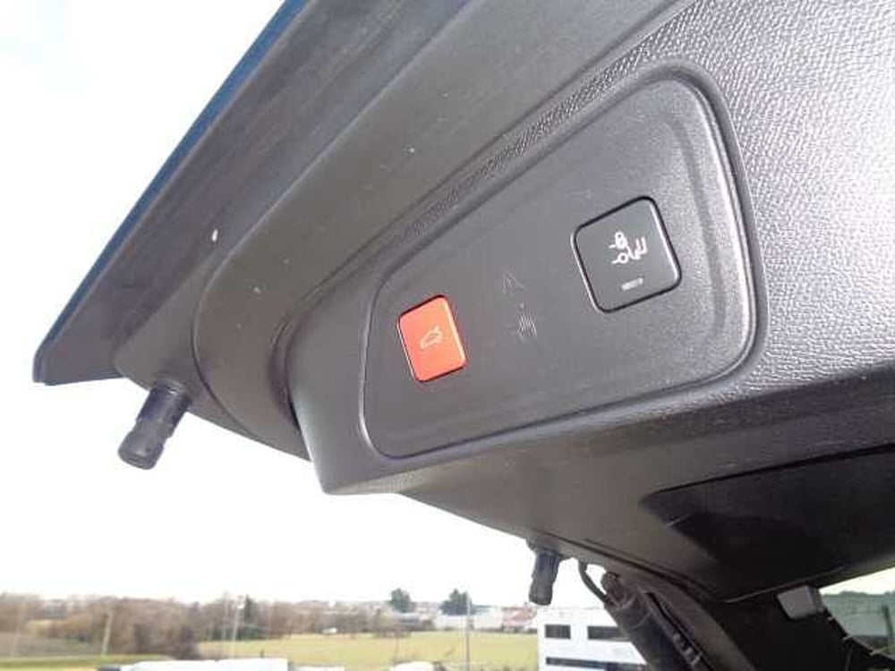 Peugeot 3008 usata a Treviso (16)