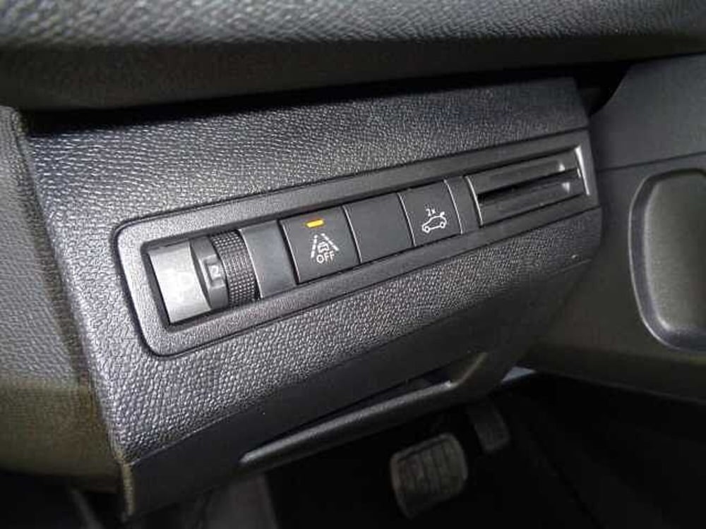 Peugeot 3008 usata a Treviso (18)