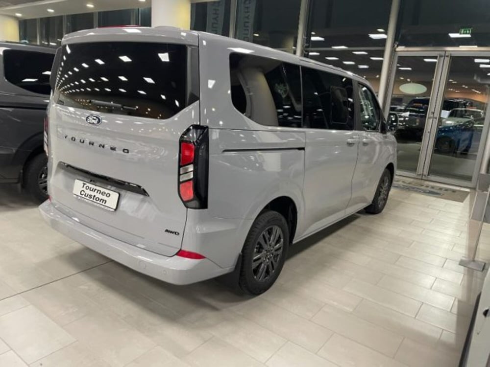 Ford Tourneo Custom nuova a Cuneo (4)