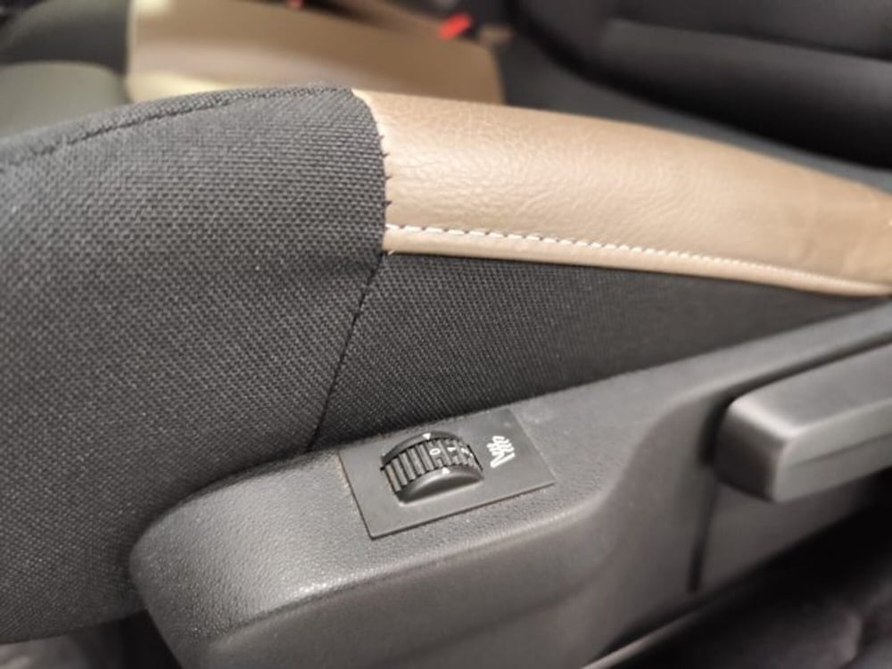 Citroen C4 Cactus usata a Torino (14)