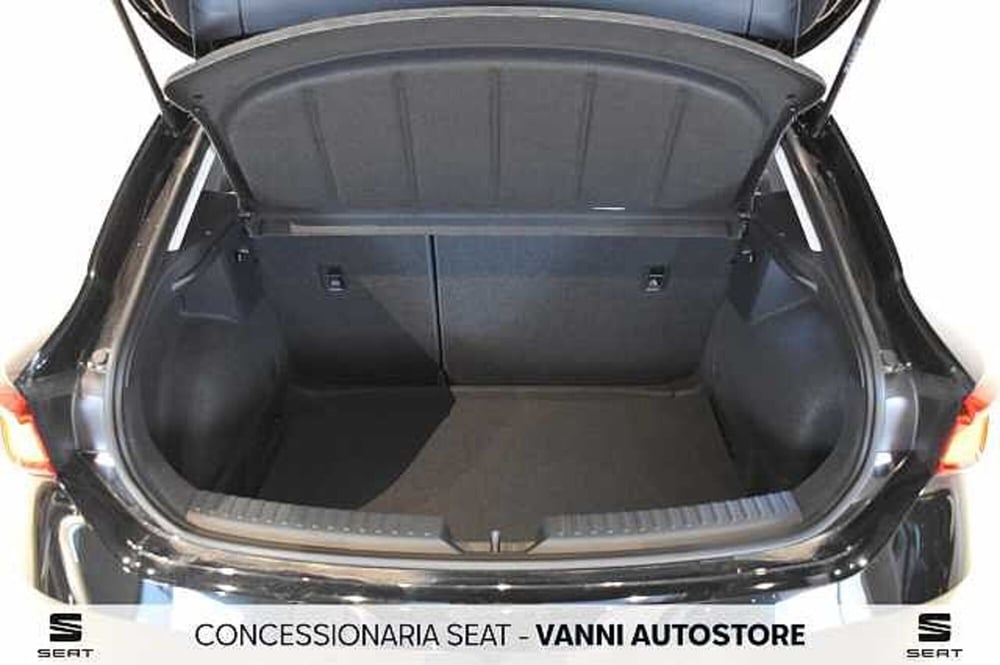 SEAT Leon nuova a Verona (15)