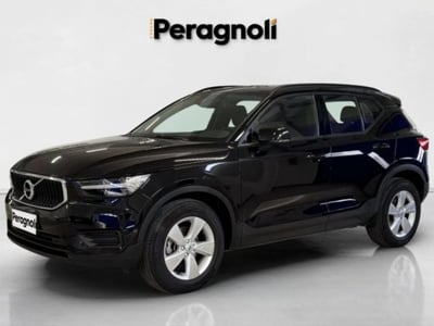 Volvo XC40 T2 Geartronic Momentum  del 2021 usata a Firenze