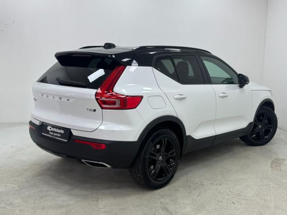 Volvo XC40 usata a Como (2)