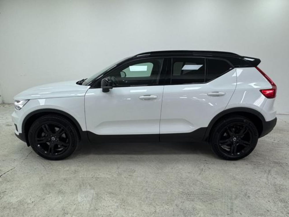 Volvo XC40 usata a Como (8)