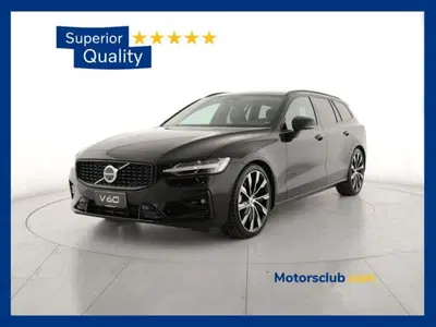 Volvo V60 B4 automatico Ultimate Dark nuova a Modena