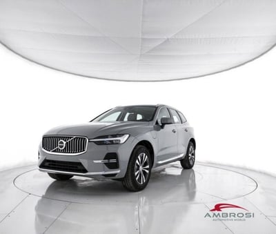 Volvo XC60 T6 Recharge AWD Plug-in Hybrid automatico Core nuova a Corciano