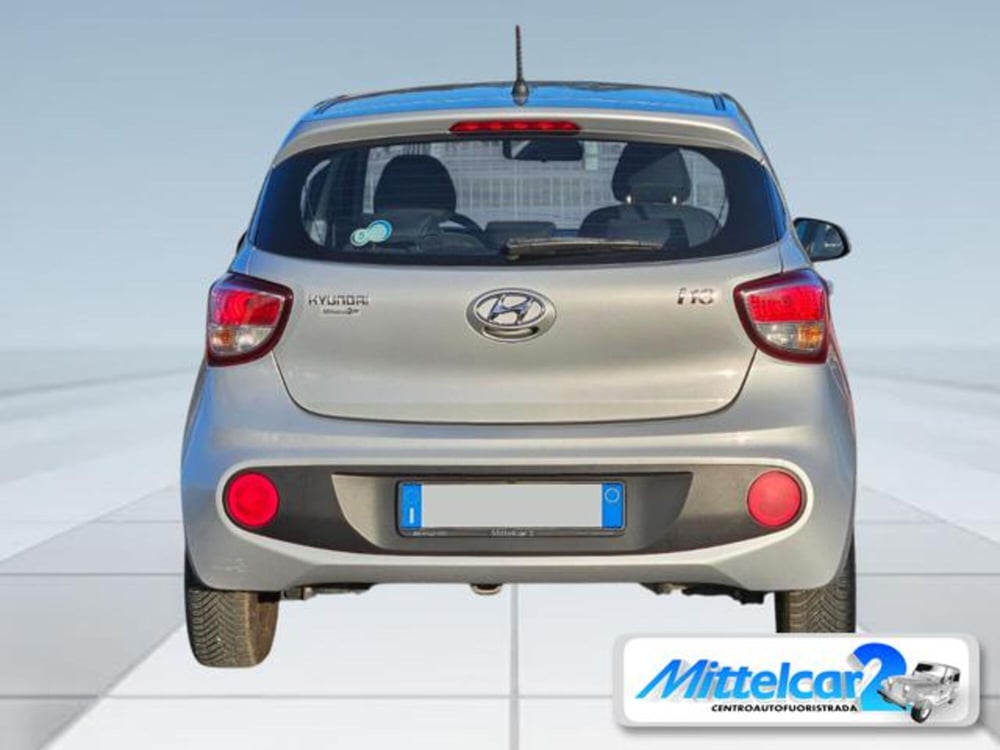 Hyundai i10 usata a Udine (7)