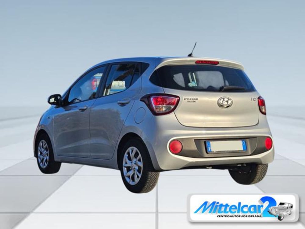 Hyundai i10 usata a Udine (8)