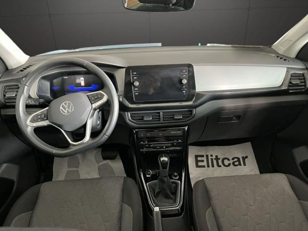 Volkswagen T-Cross usata a Milano (13)