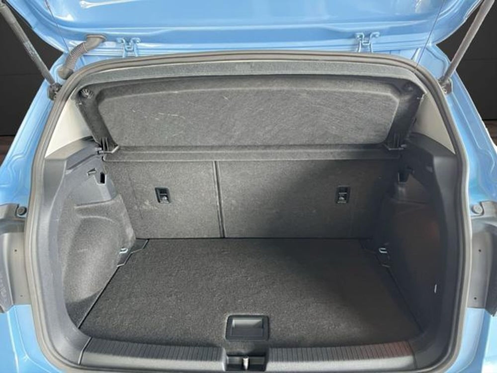 Volkswagen T-Cross usata a Milano (8)