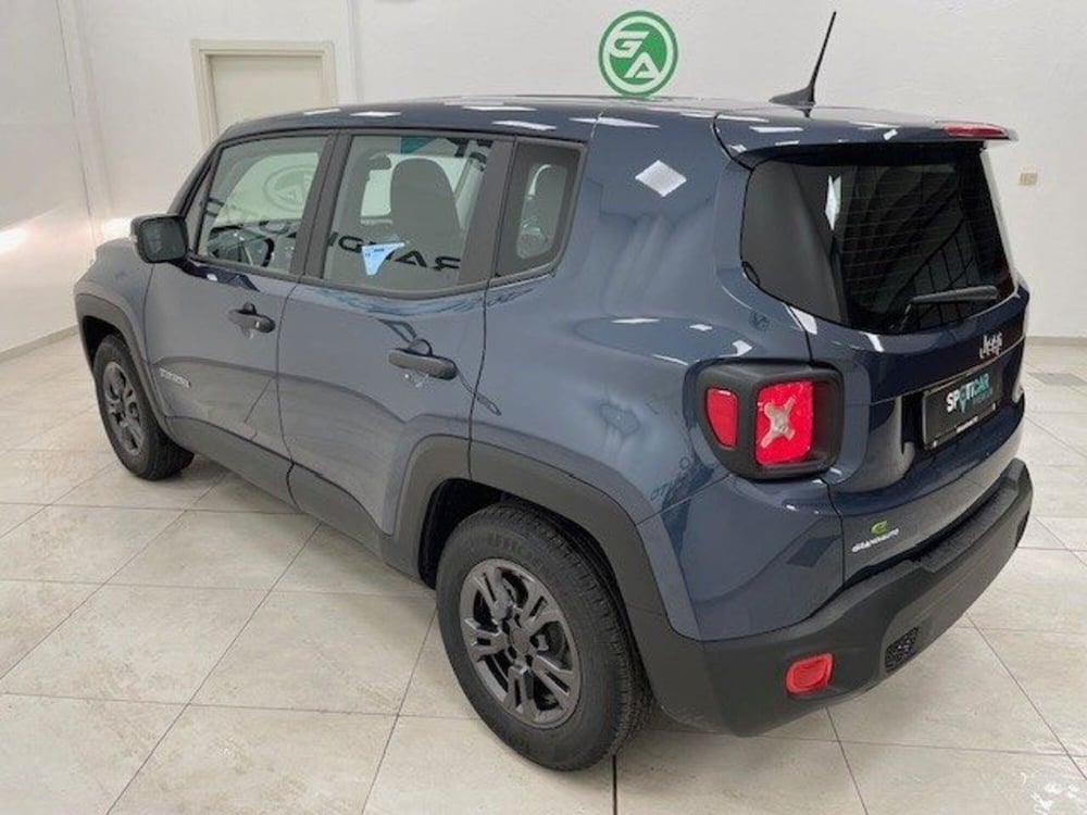 Jeep Renegade nuova a Alessandria (4)