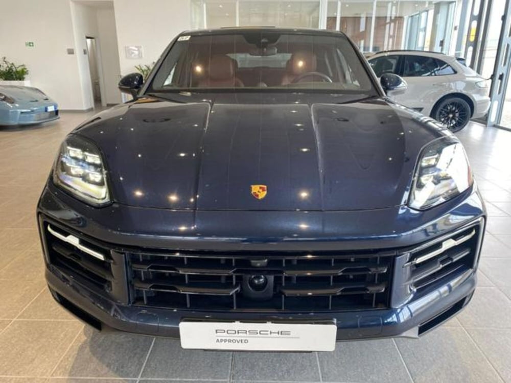 Porsche Cayenne usata a Livorno (2)