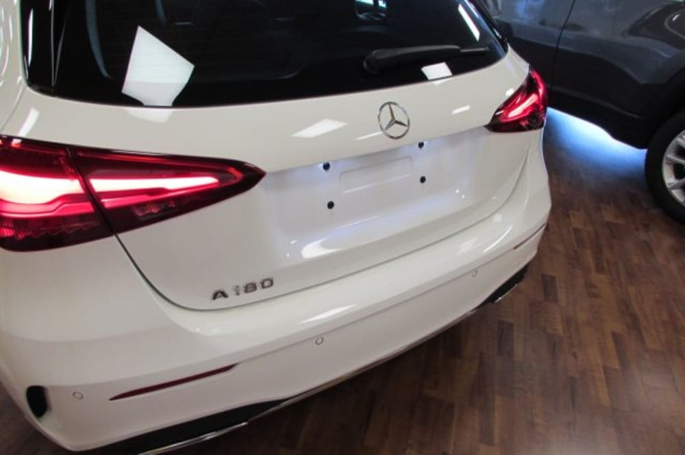 Mercedes-Benz Classe A nuova a Milano (12)