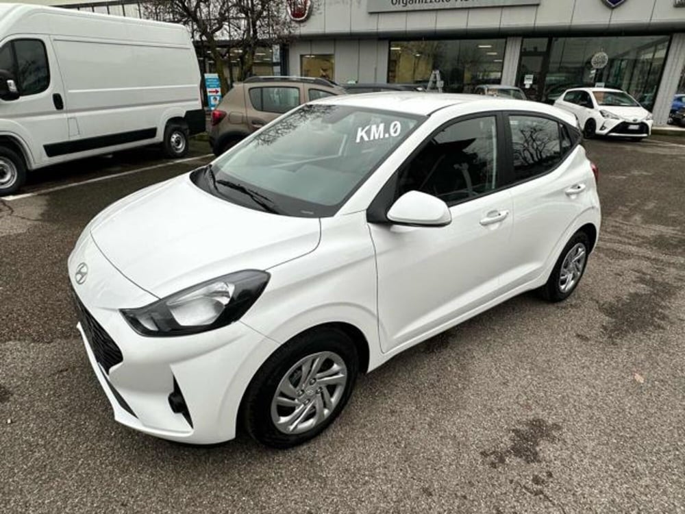 Hyundai i10 nuova a Milano